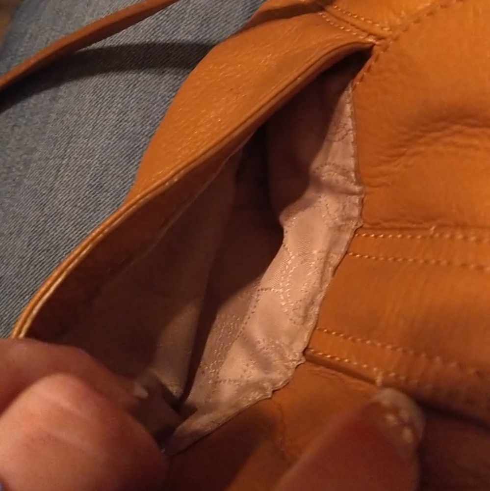 Michael Kors Tan Leather Crossbody Fold over Bag - Picture 3 of 3